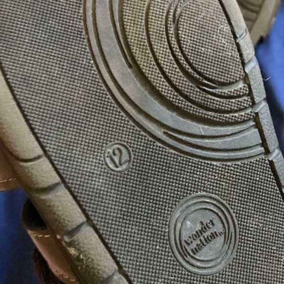 Toddler Boys Brown Fisherman Sandals size 12 - Picture 3 of 5